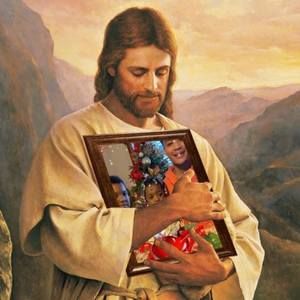 Meet your Posher, Aida